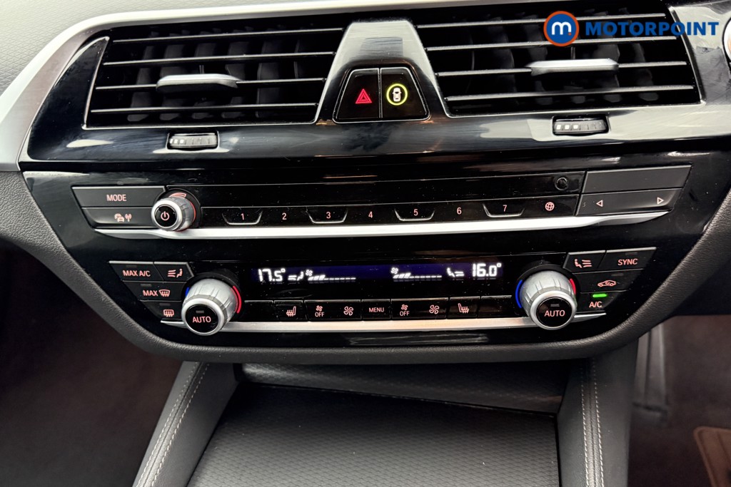 BMW 5 Series M Sport Automatic Petrol Plug-In Hybrid Estate - Stock Number (1546917) - 9th supplementary image