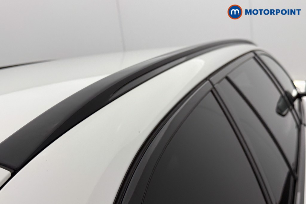 BMW 5 Series M Sport Automatic Petrol Plug-In Hybrid Estate - Stock Number (1546917) - 20th supplementary image