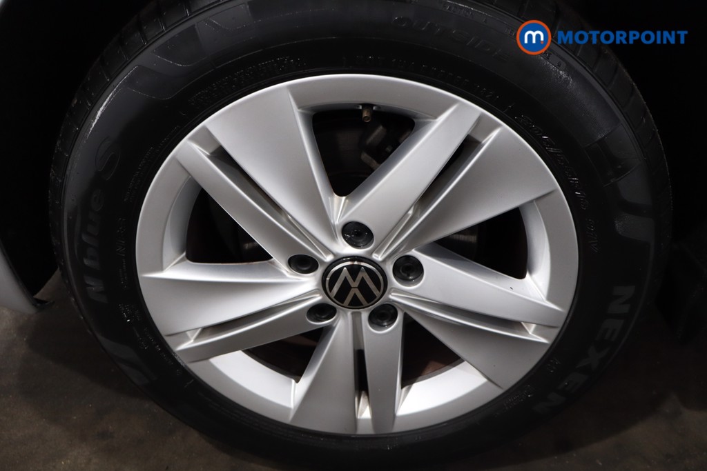 Volkswagen Golf Life Automatic Petrol Hatchback - Stock Number (1546919) - 9th supplementary image