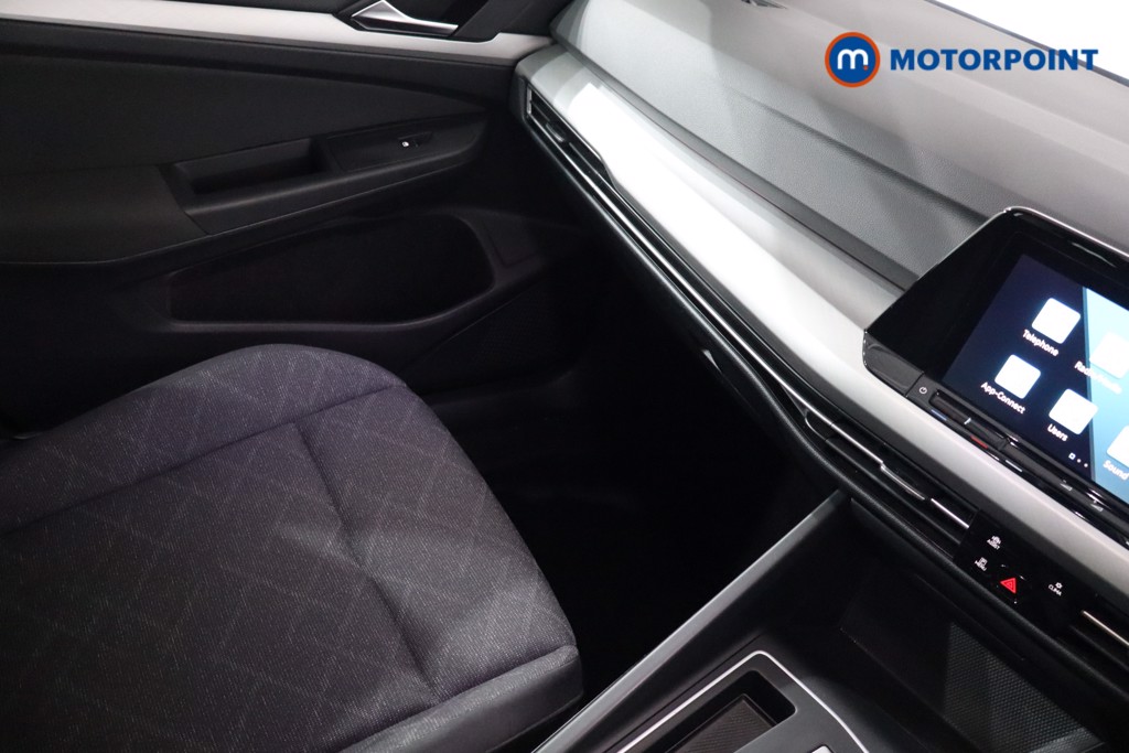 Volkswagen Golf Life Automatic Petrol Hatchback - Stock Number (1546919) - 16th supplementary image
