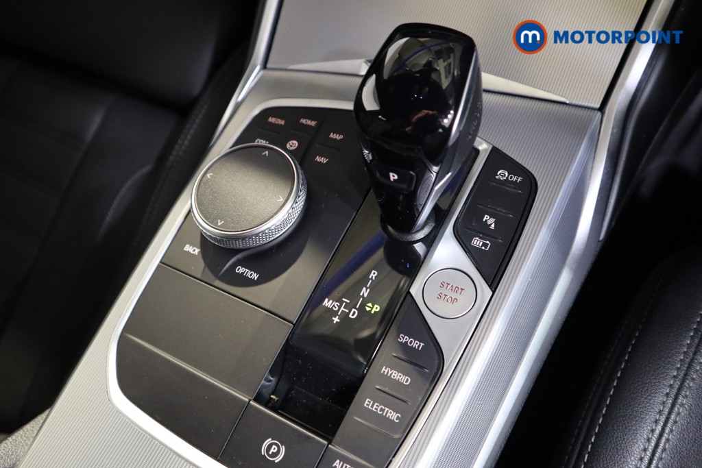BMW 3 Series M Sport Automatic Petrol Plug-In Hybrid Saloon - Stock Number (1546944) - 9th supplementary image