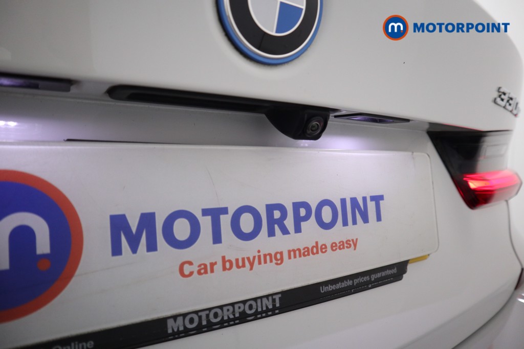 BMW 3 Series M Sport Automatic Petrol Plug-In Hybrid Saloon - Stock Number (1546944) - 21st supplementary image