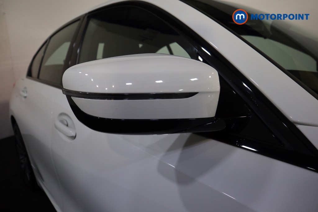 BMW 3 Series M Sport Automatic Petrol Plug-In Hybrid Saloon - Stock Number (1546944) - 24th supplementary image
