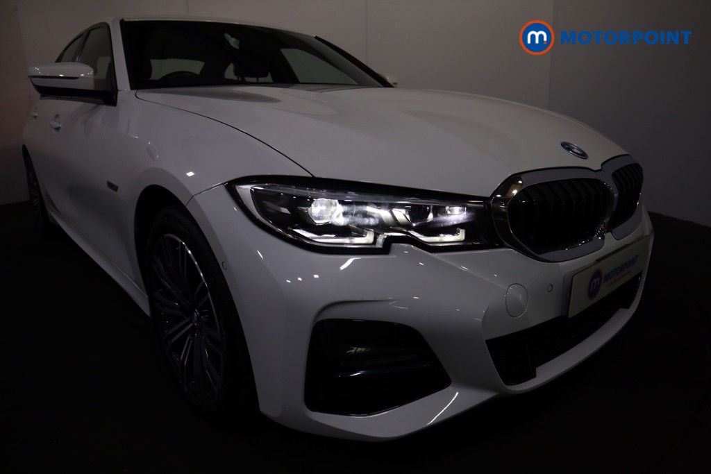 BMW 3 Series M Sport Automatic Petrol Plug-In Hybrid Saloon - Stock Number (1546944) - 28th supplementary image