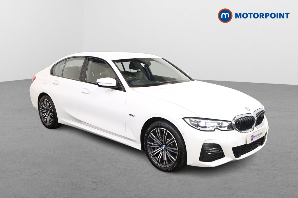BMW 3 Series M Sport Automatic Petrol Plug-In Hybrid Saloon - Stock Number (1546944) - Drivers side front corner