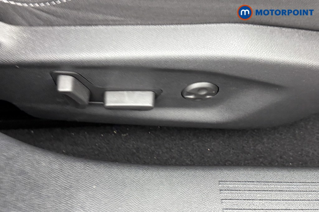 Vauxhall Astra GS Automatic Electric Hatchback - Stock Number (1547831) - 18th supplementary image