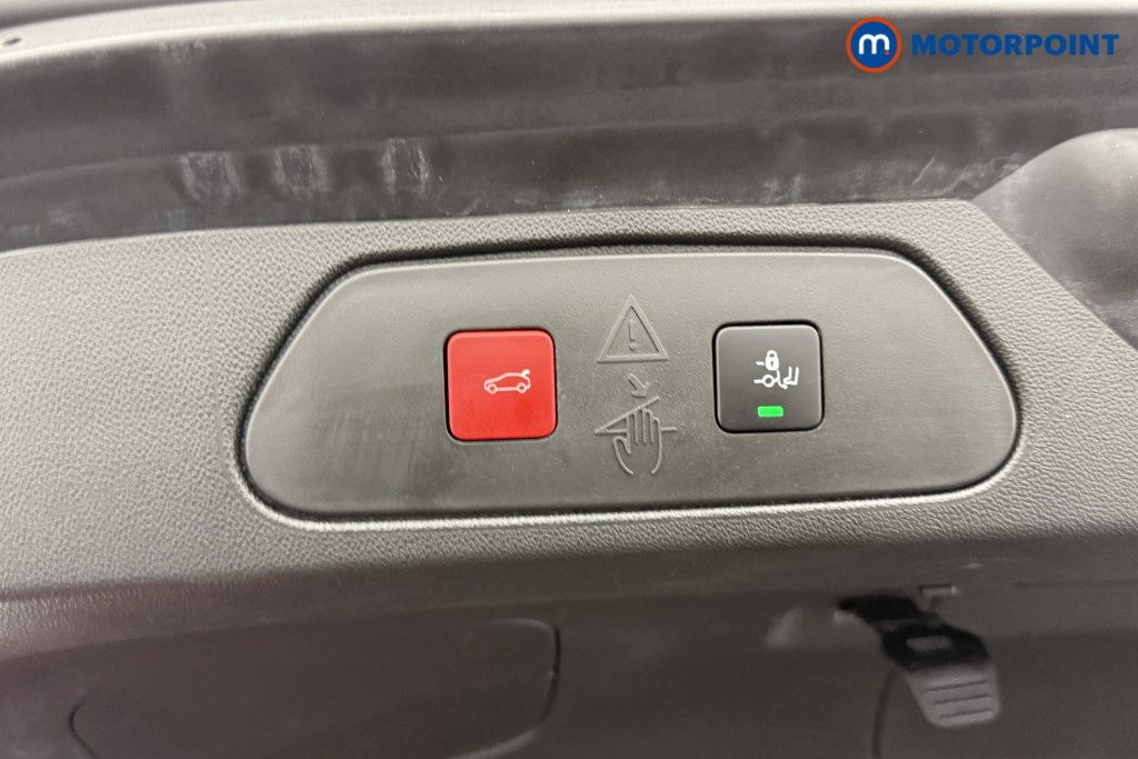 Vauxhall Grandland Ultimate Manual Petrol SUV - Stock Number (1547862) - 23rd supplementary image