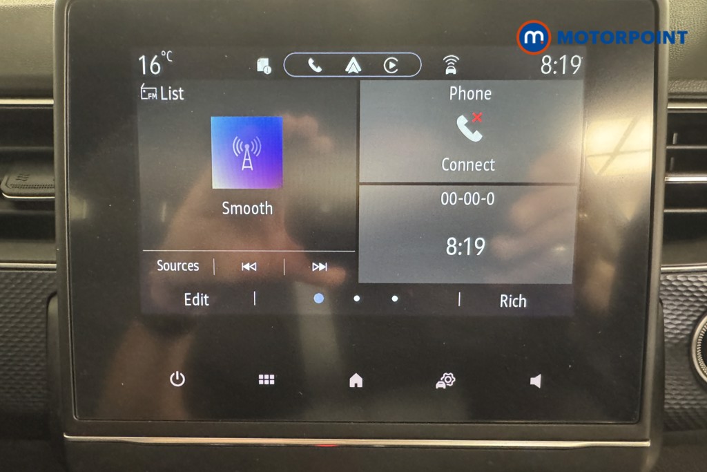 Renault Arkana Iconic Automatic Petrol-Electric Hybrid SUV - Stock Number (1547906) - 2nd supplementary image