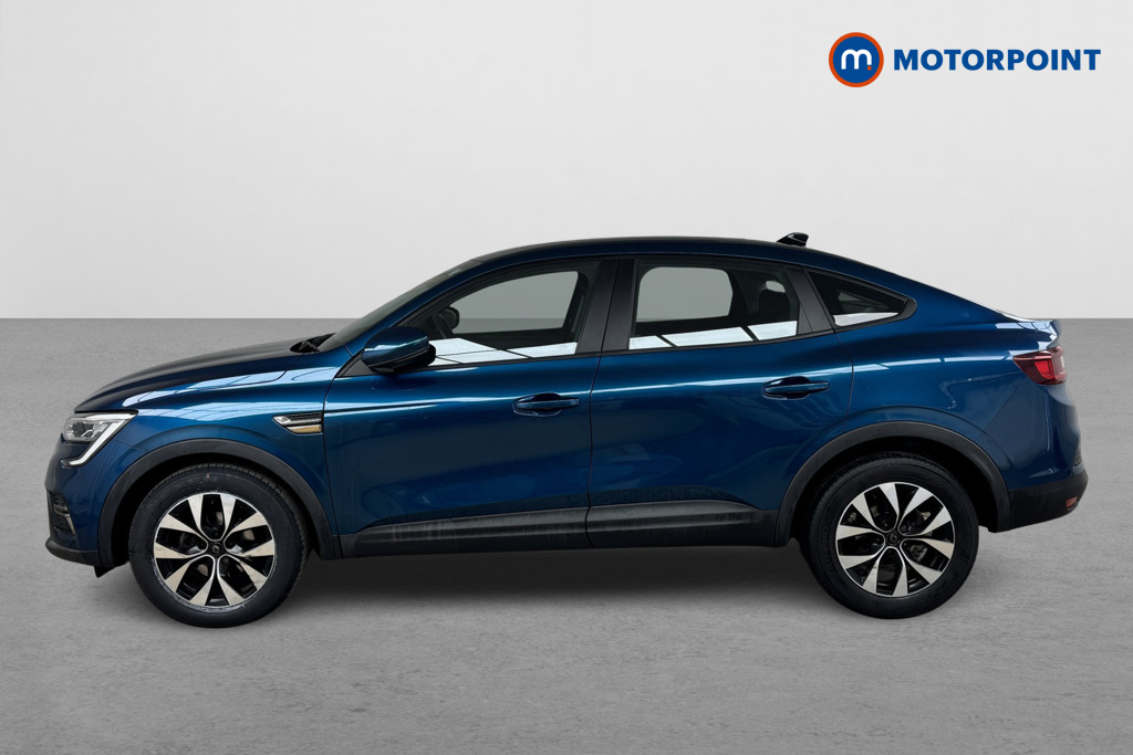 Renault Arkana Iconic Automatic Petrol-Electric Hybrid SUV - Stock Number (1547906) - Passenger side