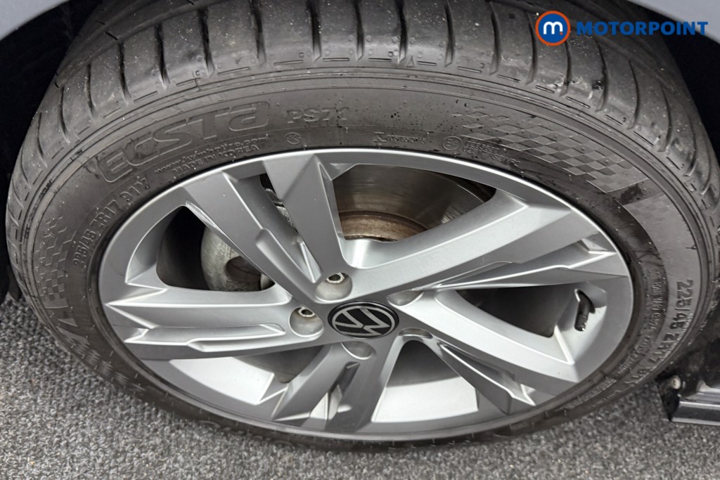 Volkswagen Golf R-Line Manual Diesel Hatchback - Stock Number (1548111) - 30th supplementary image