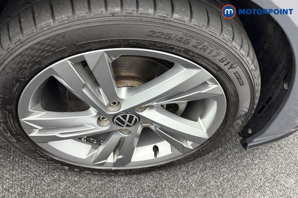 Volkswagen Golf R-Line Manual Diesel Hatchback - Stock Number (1548111) - 33rd supplementary image