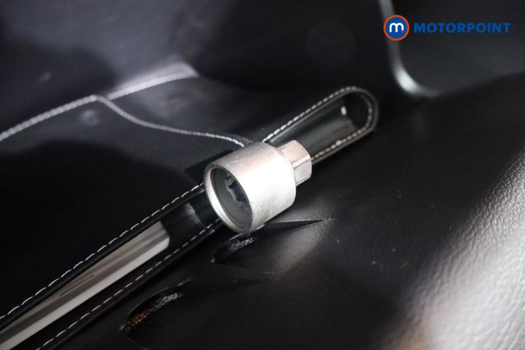 Volkswagen Polo SE Manual Petrol Hatchback - Stock Number (1548331) - 14th supplementary image