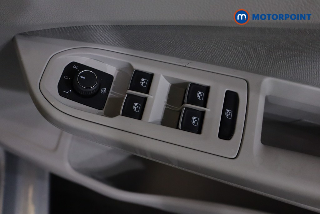 Volkswagen Golf Life Manual Petrol Hatchback - Stock Number (1548502) - 7th supplementary image