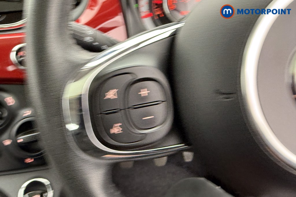 Fiat 500 Lounge Manual Petrol Hatchback - Stock Number (1548636) - 8th supplementary image