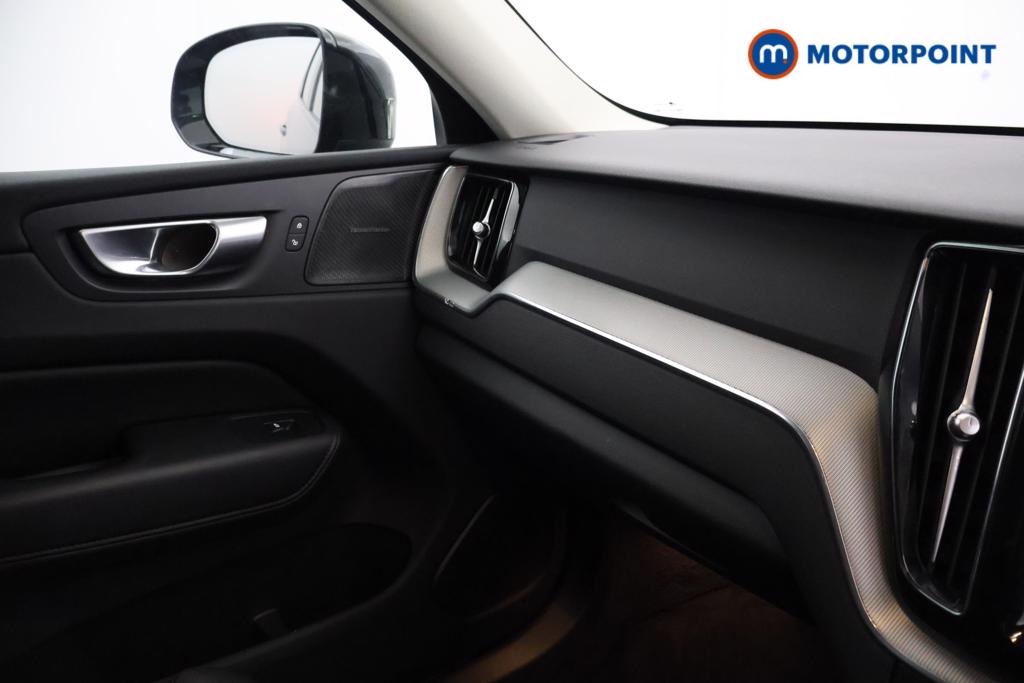 Volvo Xc60 Plus Automatic Diesel SUV - Stock Number (1548804) - 7th supplementary image