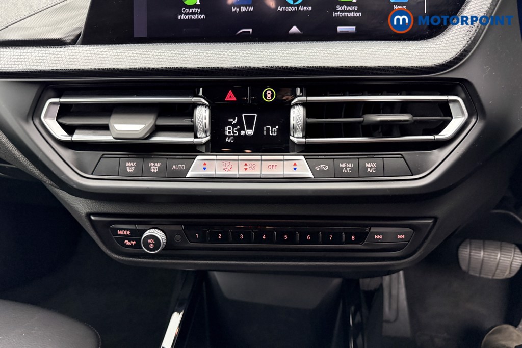BMW 2 Series Sport Automatic Petrol Saloon - Stock Number (1549144) - 10th supplementary image