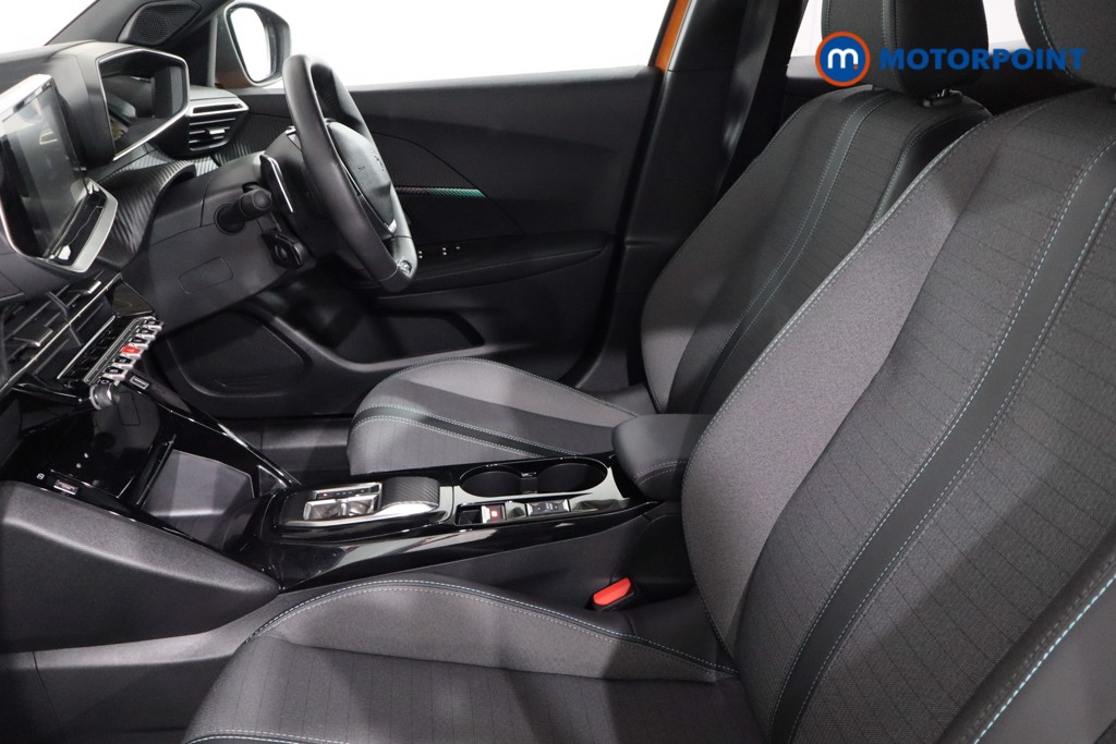Peugeot 2008 Allure Premium-Plus Automatic Petrol SUV - Stock Number (1549286) - 4th supplementary image