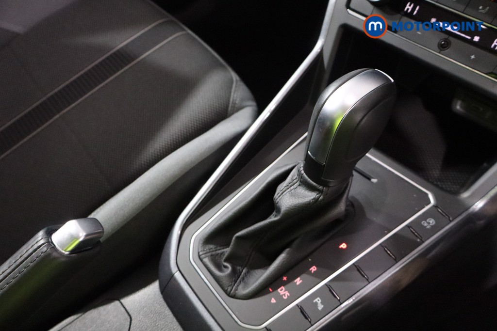 Volkswagen Polo SEL Automatic Petrol Hatchback - Stock Number (1550278) - 15th supplementary image