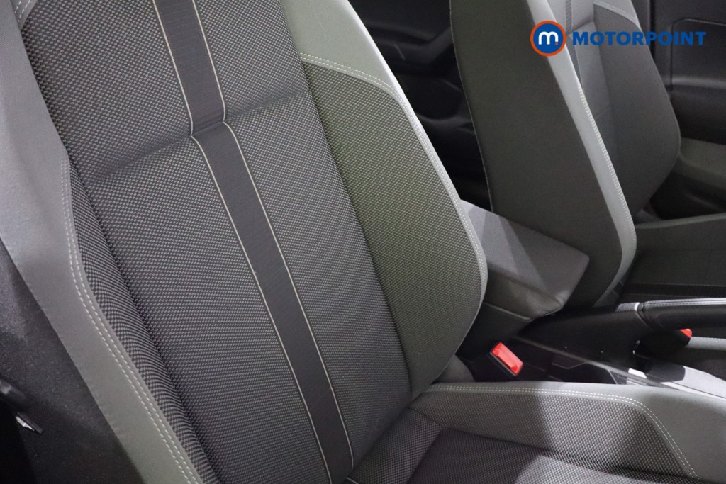 Volkswagen Polo SEL Automatic Petrol Hatchback - Stock Number (1550278) - 23rd supplementary image