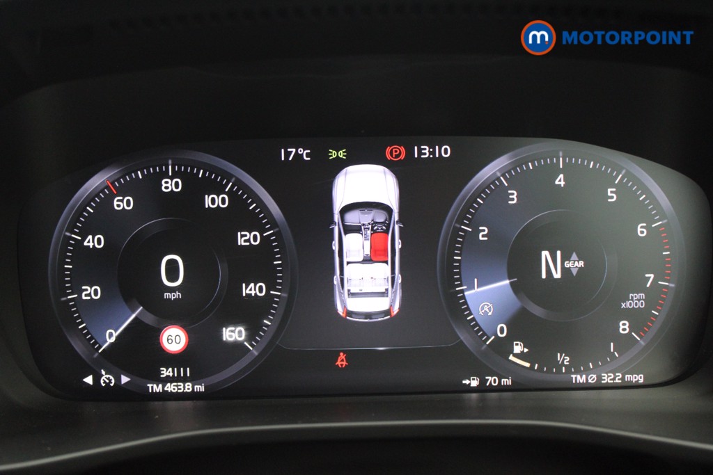 Volvo Xc40 Momentum Manual Petrol SUV - Stock Number (1527026) - 4th supplementary image