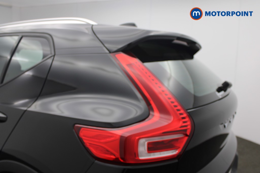 Volvo Xc40 Momentum Manual Petrol SUV - Stock Number (1527026) - 23rd supplementary image