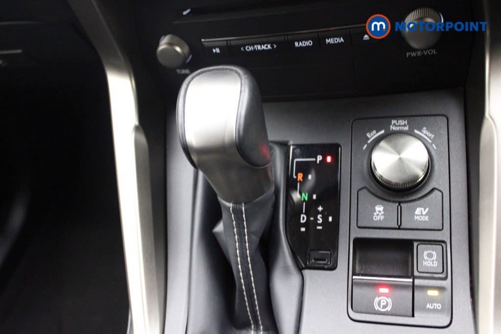 Lexus NX 300H 2.5 5Dr Cvt 8" Nav Automatic Petrol-Electric Hybrid SUV - Stock Number (1531900) - 11th supplementary image