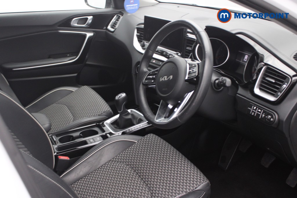 KIA Xceed 3 Manual Petrol Hatchback - Stock Number (1534594) - 3rd supplementary image