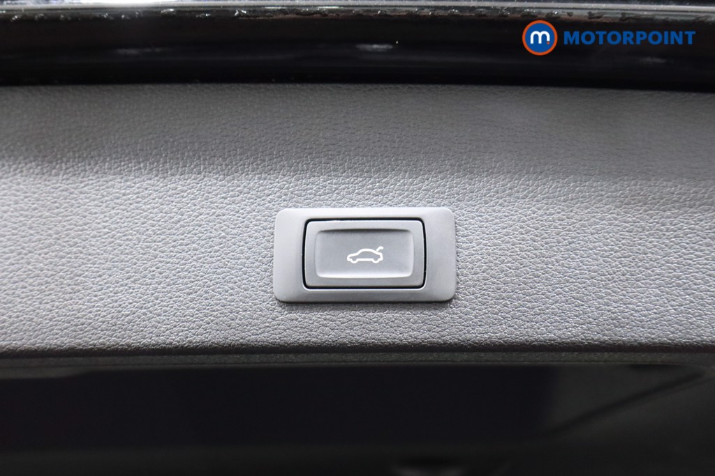 Audi Q2 Black Edition Automatic Diesel SUV - Stock Number (1537690) - 27th supplementary image