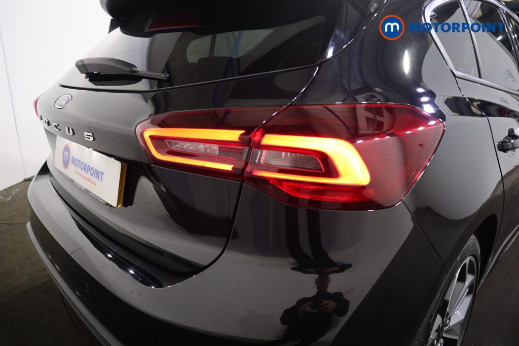 Ford Focus St-Line X Manual Petrol Hatchback - Stock Number (1538793) - 21st supplementary image