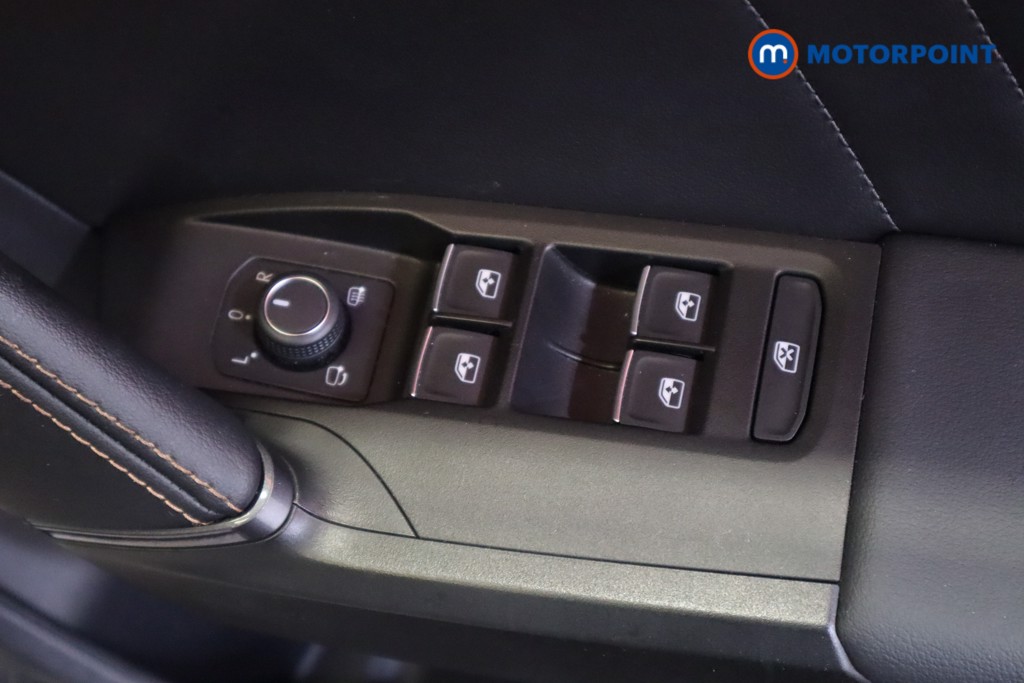 Cupra Leon VZ1 Automatic Petrol Hatchback - Stock Number (1540915) - 7th supplementary image