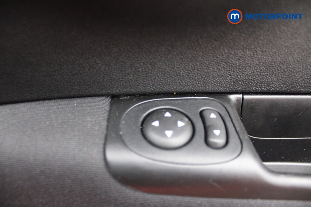 Fiat 500 1.0 Mild Hybrid 3Dr Manual Petrol-Electric Hybrid Hatchback - Stock Number (1540945) - 12th supplementary image
