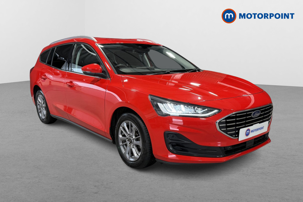 Ford Focus Titanium Manual Petrol-Electric Hybrid Estate - Stock Number (1541474) - Drivers side front corner