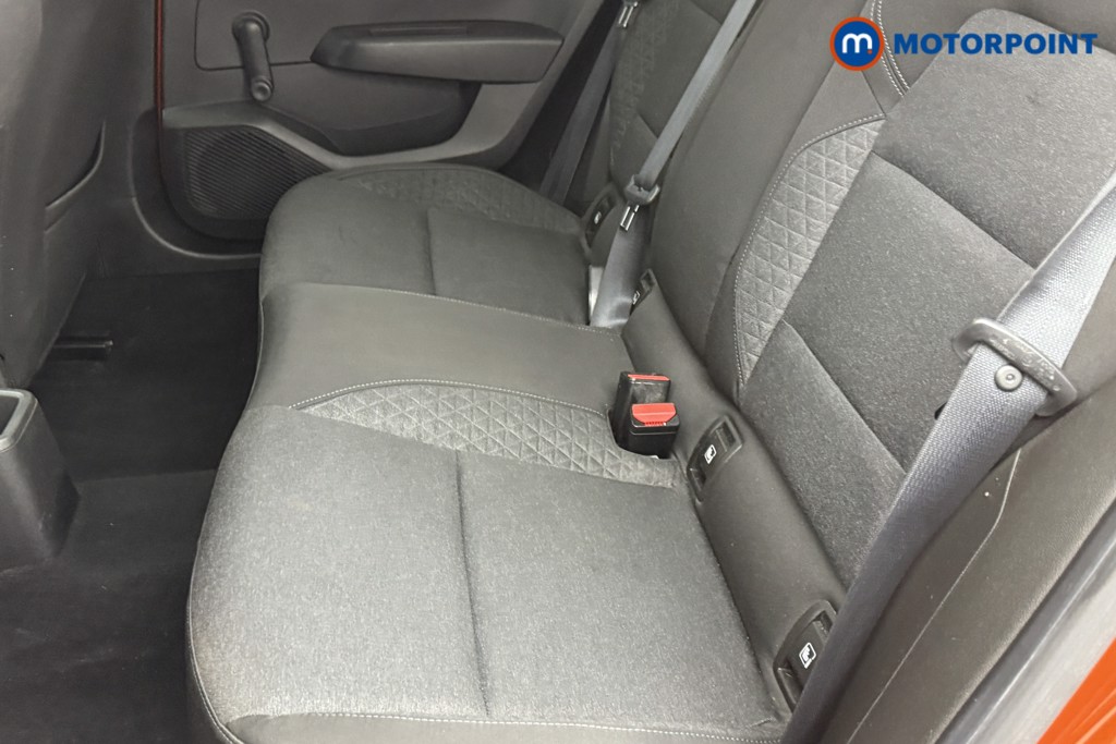 Renault Clio Iconic Manual Petrol Hatchback - Stock Number (1542188) - 19th supplementary image
