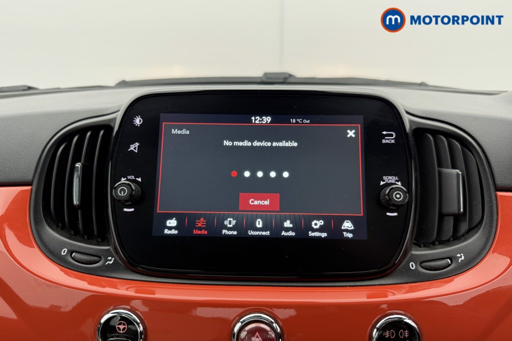 Fiat 500 Dolcevita Manual Petrol-Electric Hybrid Hatchback - Stock Number (1543080) - 6th supplementary image