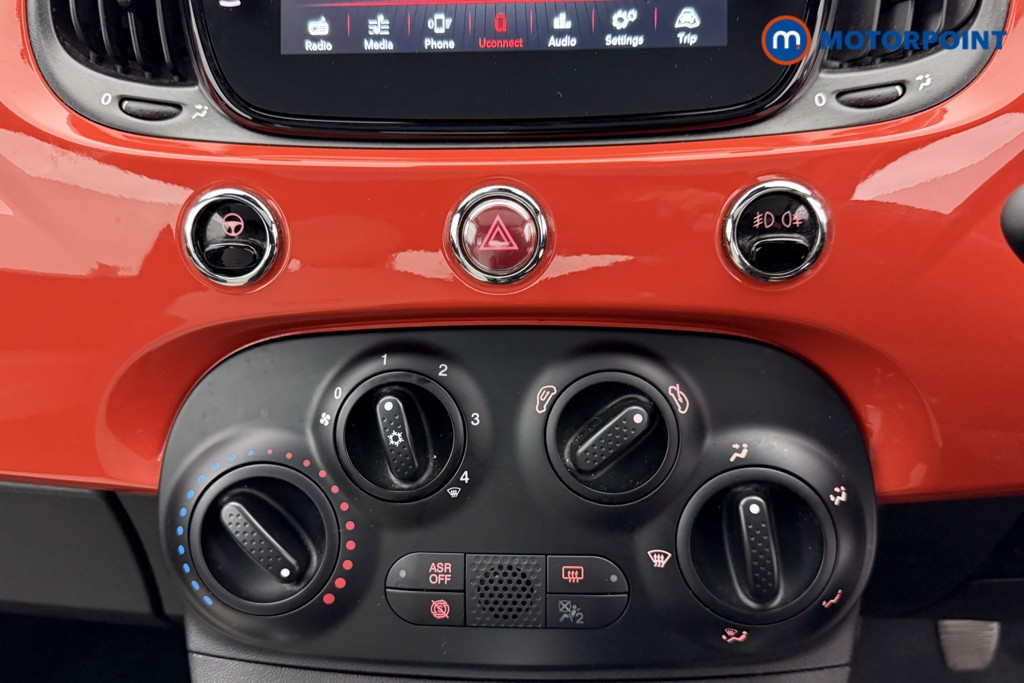 Fiat 500 Dolcevita Manual Petrol-Electric Hybrid Hatchback - Stock Number (1543080) - 9th supplementary image