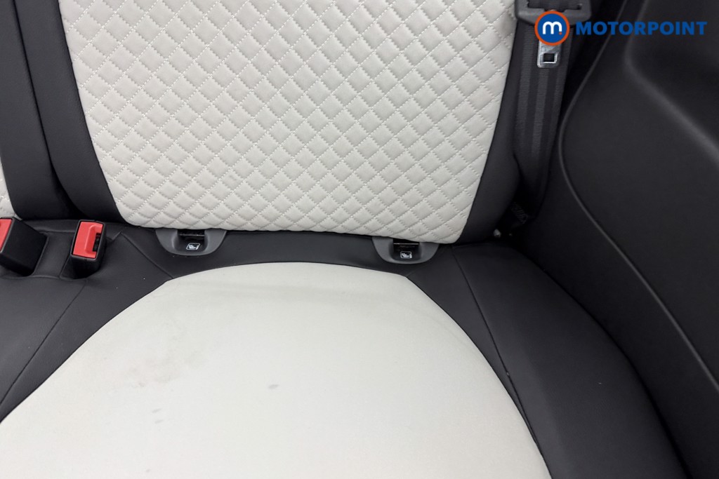 Fiat 500 Dolcevita Manual Petrol-Electric Hybrid Hatchback - Stock Number (1543080) - 19th supplementary image