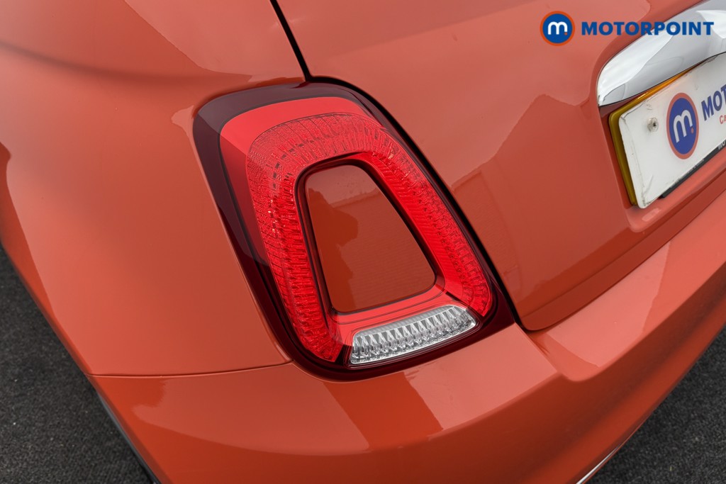Fiat 500 Dolcevita Manual Petrol-Electric Hybrid Hatchback - Stock Number (1543080) - 20th supplementary image
