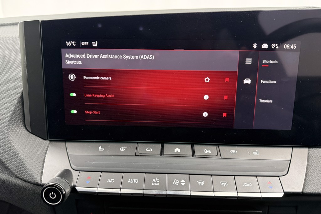 Vauxhall Astra Ultimate Manual Petrol Hatchback - Stock Number (1543480) - 7th supplementary image