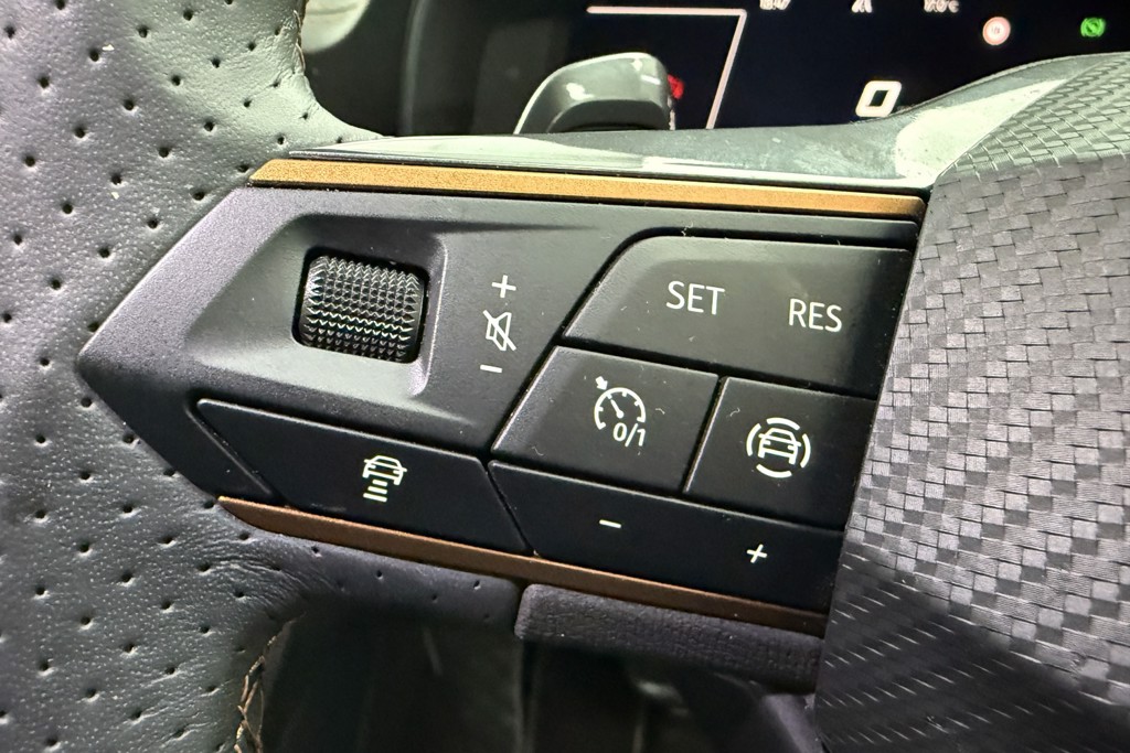 Cupra Formentor V1 Automatic Petrol Plug-In Hybrid SUV - Stock Number (1543591) - 5th supplementary image