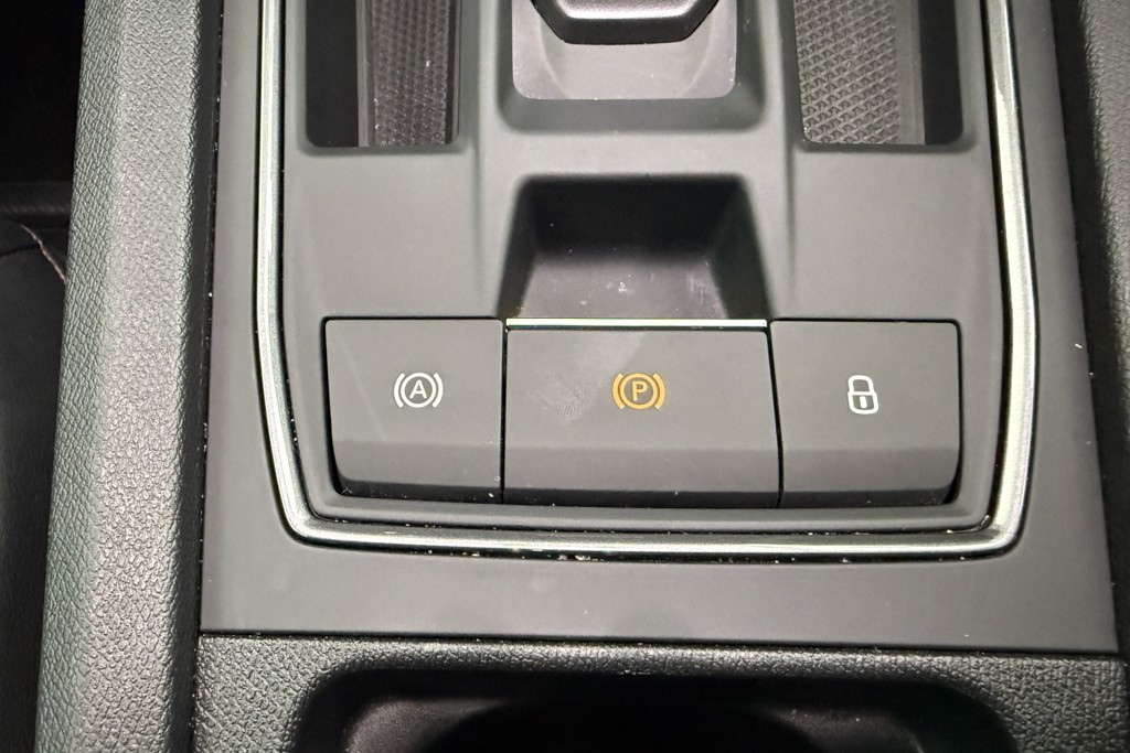 Cupra Formentor V1 Automatic Petrol Plug-In Hybrid SUV - Stock Number (1543591) - 17th supplementary image