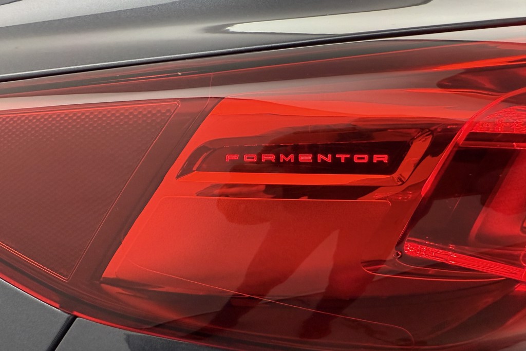 Cupra Formentor V1 Automatic Petrol Plug-In Hybrid SUV - Stock Number (1543591) - 41st supplementary image