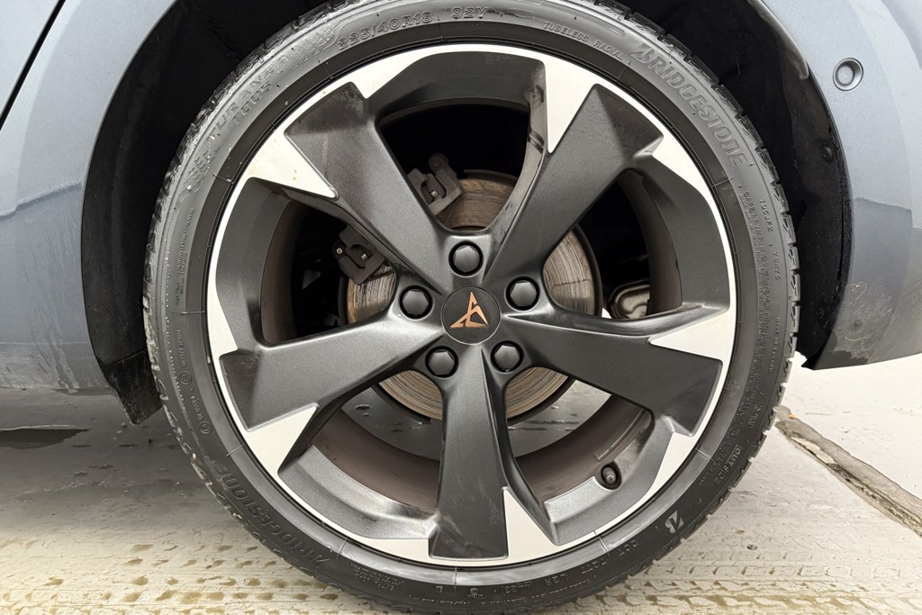 Cupra Leon V1 Manual Petrol Hatchback - Stock Number (1543702) - 29th supplementary image