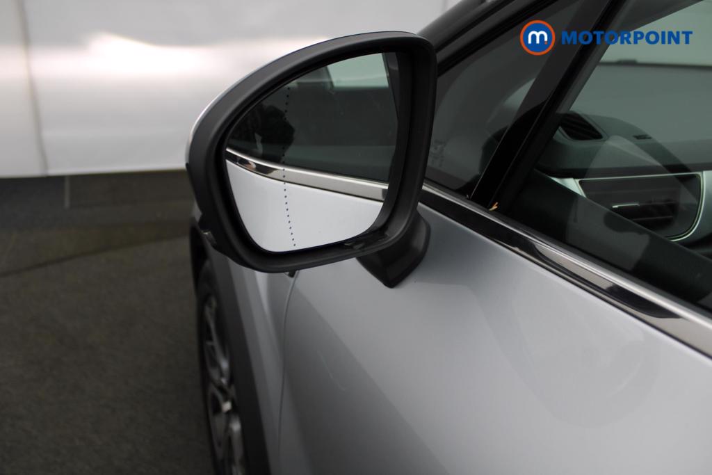 Renault Captur Se Edition Automatic Petrol SUV - Stock Number (1544323) - 30th supplementary image