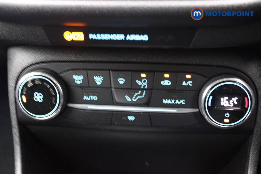 Ford Fiesta Titanium Manual Petrol Hatchback - Stock Number (1544917) - 8th supplementary image