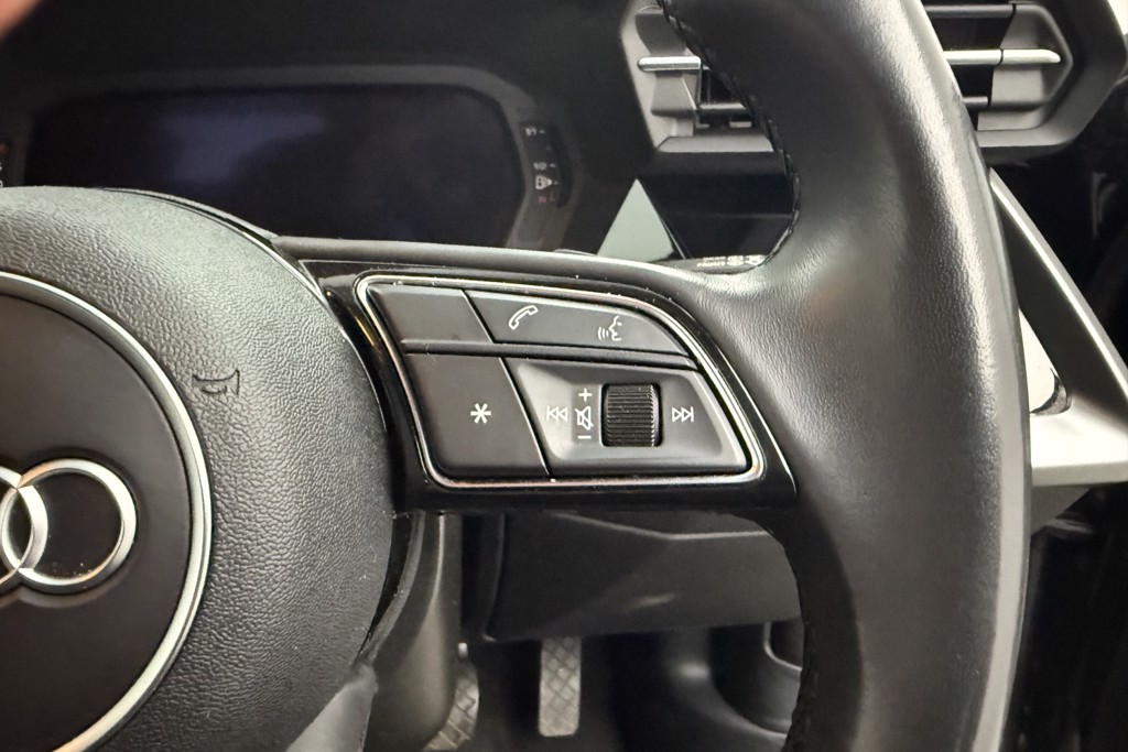 Audi A3 Technik Automatic Petrol Hatchback - Stock Number (1545012) - 4th supplementary image