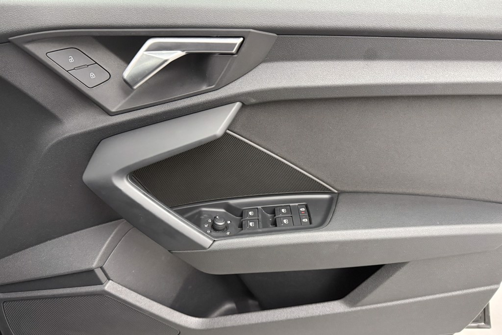 Audi A3 Technik Automatic Petrol Hatchback - Stock Number (1545012) - 15th supplementary image