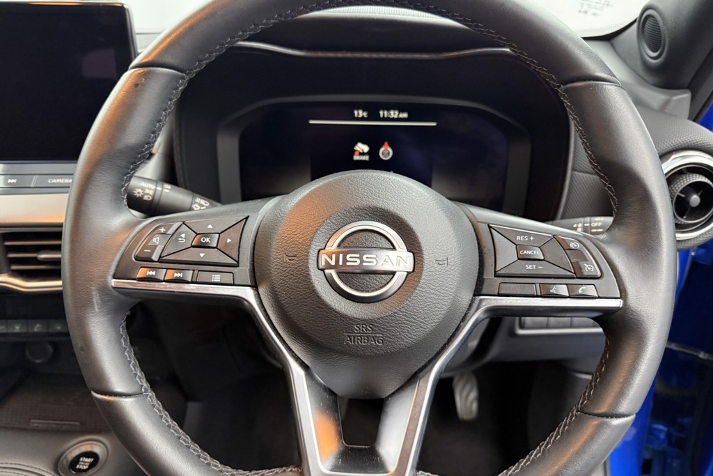 Nissan Juke N-Connecta Manual Petrol SUV - Stock Number (1545023) - 2nd supplementary image