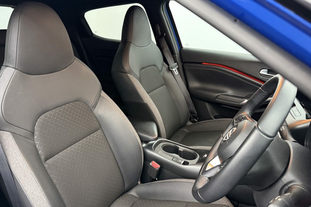 Nissan Juke N-Connecta Manual Petrol SUV - Stock Number (1545023) - 16th supplementary image