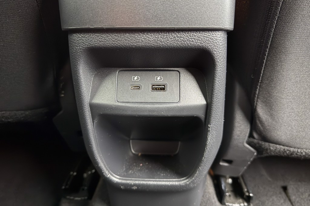 Nissan Juke N-Connecta Manual Petrol SUV - Stock Number (1545023) - 18th supplementary image