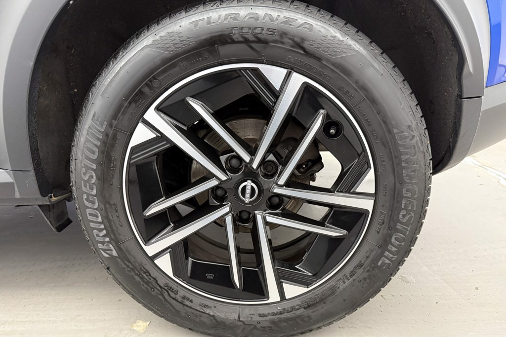 Nissan Juke N-Connecta Manual Petrol SUV - Stock Number (1545023) - 24th supplementary image